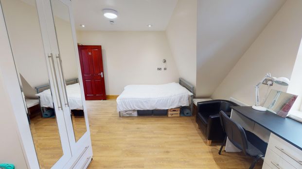 3 Raglan Road Edgbaston - Photo 1