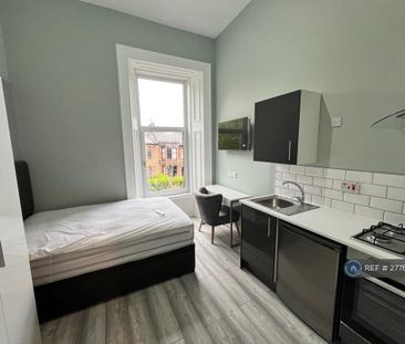 Studio to rent - Photo 3