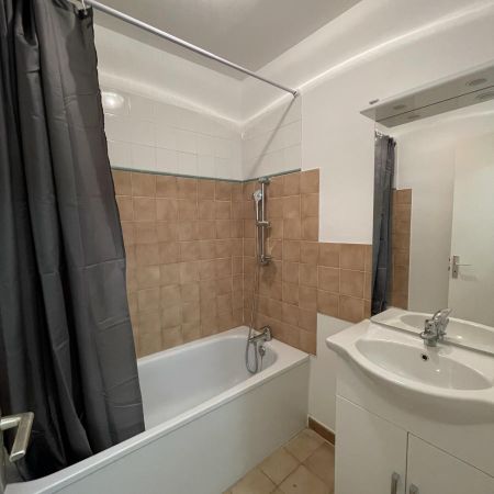 PIERRELATTE - APPARTEMENT F2 RDC - Photo 4