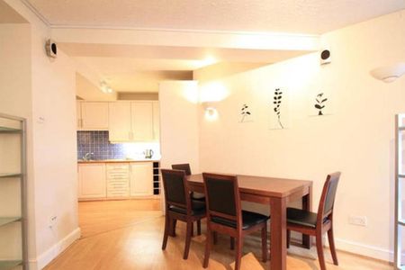 Studio Flat, Gun Place, E1W - Photo 3