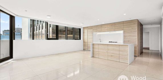 1203/12 Queens Road, MELBOURNE - Photo 2