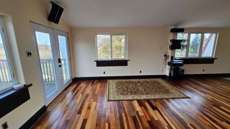 75 Line 3 South - 3 - Garage Loft, Oro-Medonte, ON, CA L0L 2L0 - Photo 5