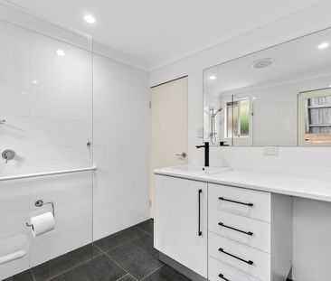 Bright Coastal Living in Prime Tewantin Location - Photo 6