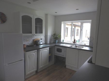 Elderton Lane - Photo 5