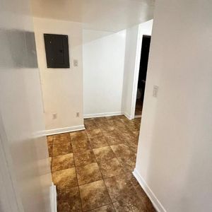 Studio - Montréal - $1,200 /mo - Photo 2