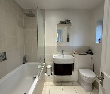 1 Bed Flat, Selkirk Road, SW17 - Photo 4