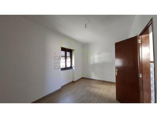 Apartamento T4 - Photo 1