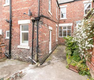 3 bedroom terraced house to rent - Photo 6