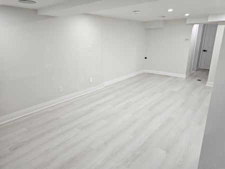 For Lease - 275 Euclid Avenue Unit# Basement, Toronto, Ontario - Photo 3