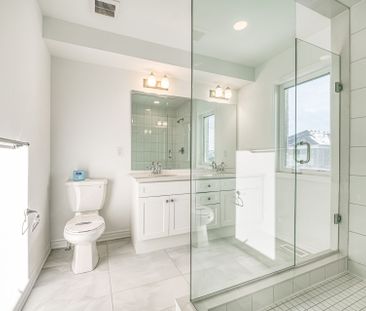 For Lease - 7 Sweet Pear Street, Markham, Ontario - Photo 4