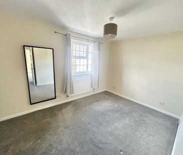 3 bedroom terraced house to rent - Photo 6