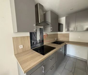 Location Appartement 1 pièce 23m² EVENOS 83330 - Photo 4