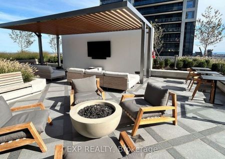 For Lease - 3240 William Colston Avenue Unit# 1112, Oakville, Ontario - Photo 4