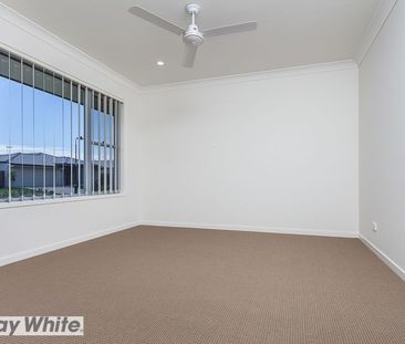 Fabulous low maintenance Home! - Photo 3