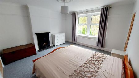 5 bedroom semi-detached house to rent - Photo 5