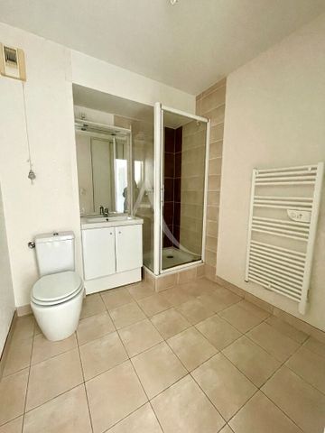 Location Appartement 1 pièce 29m² ANGERS 49000 - Photo 4