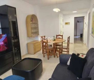 Piso en alquiler en Centro - Photo 1