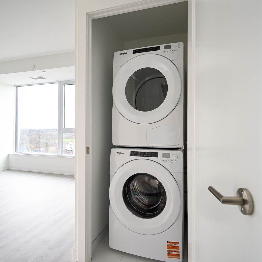 For Lease - 60 Central Park Roadway N/A Unit# 1712, Toronto, Ontario - Photo 1