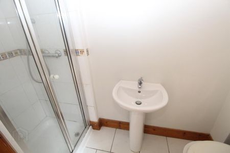 11 Pipers Field, Dundonald, Belfast, BT16 2AB - Photo 4