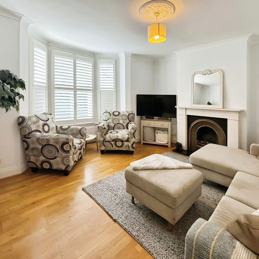 4 bedroom house to rent - Photo 1