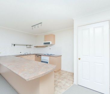 8/9 Oxley Street, Griffith ACT, Belconnen - Photo 3
