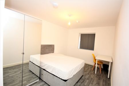 Gordon Street, Preston - Photo 3