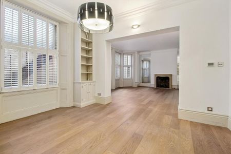 4 bedroom flat to rent - Photo 2