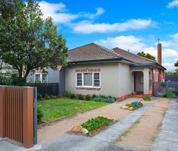 52A Kangaroo Road, Murrumbeena - Photo 3