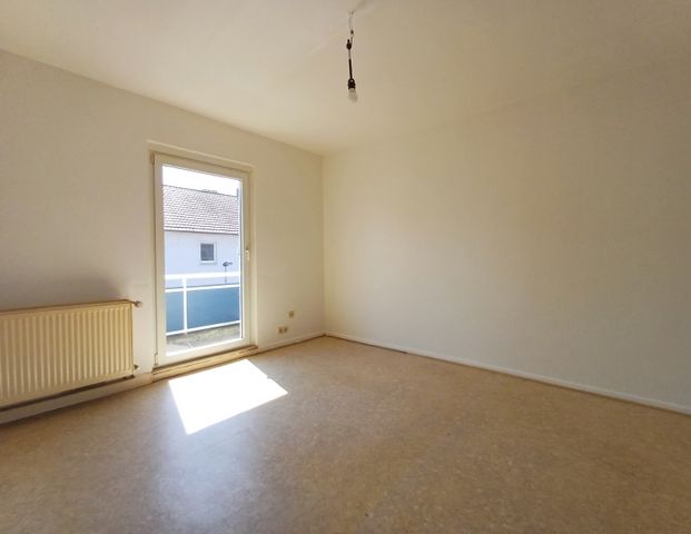 Kleine Wohnung mit Balkon - Foto 1