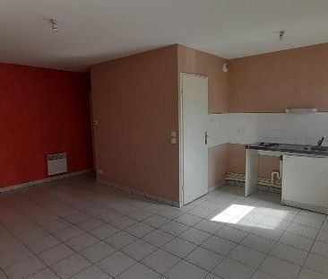 Location Appartement 2 pièces 45m² GRENAY 62160 - Photo 5
