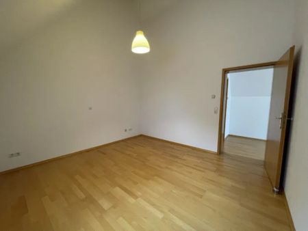 AS-Immobilien.com +++ Klein aber fein - 2 Zimmer Dachgeschosswohnung mit Blick in den Giebel +++ - Photo 5