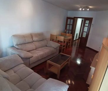 Piso de alquiler en Calle Pardiñeiros, O Milladoiro - Foto 1