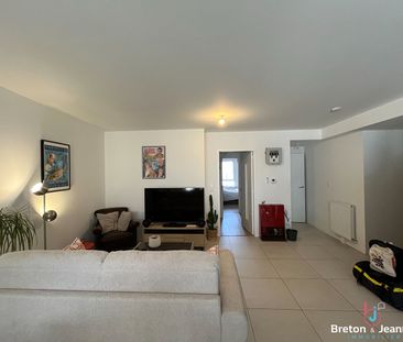 Location Appartement 3 pièces 67m² - Photo 1