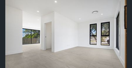 Two Story Modern 4-Bedroom Family Home - Photo 3