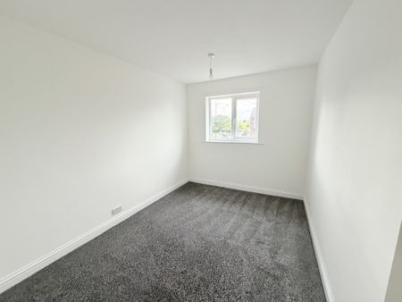 Talbot Drive, Euxton - Photo 3