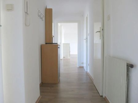 HELLE 3 1/2 ZIMMERWOHNUNG MIT WG-EIGNUNG - KLINIK FLROIDSDORF / S-BAHN SIEMENSSTRASSE - Foto 4