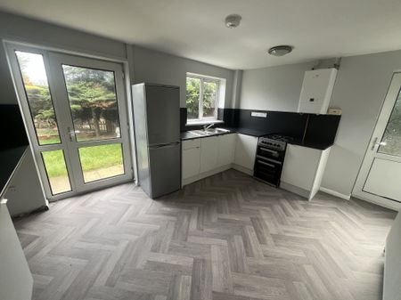 Highfields Drive - Photo 5