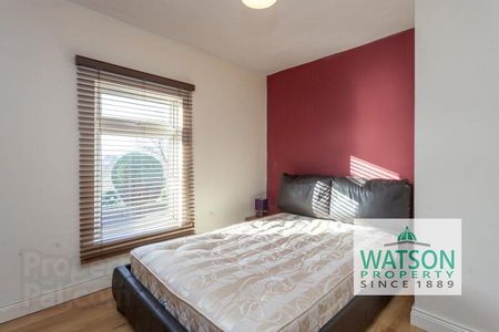 69 Dundela Avenue, BT43BU, Belfast - Photo 4