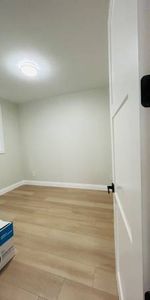 2 bedroom basement - Photo 4