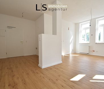 *Altbau trifft Moderne* Komplett saniertes 1-Zimmer-Apartment inkl. Kfz-Stellplatz und EBK! - Photo 1