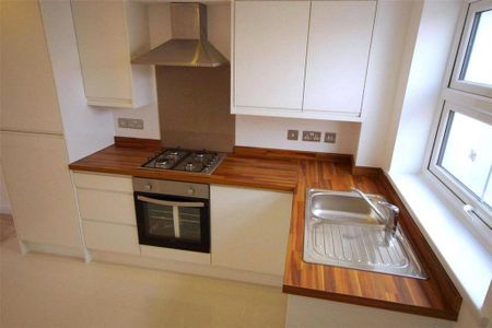 1 bedroom terraced house to rent - Photo 5