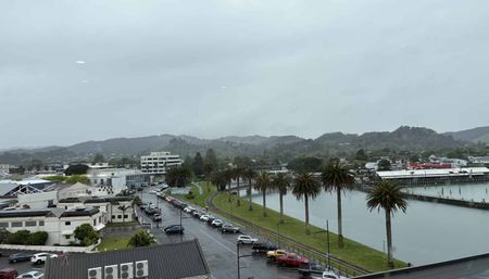 Apartment Living at its best - Photo 3