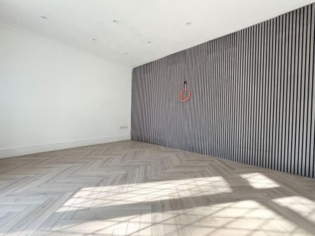 4 bedroom detached bungalow to rent - Photo 3