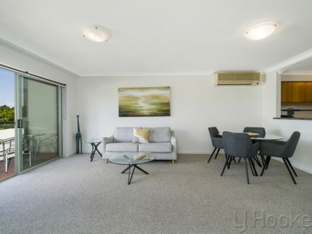 17/122 Mounts Bay Road, PERTH - Photo 2