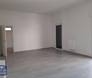 Location Appartement 4 pièces 86m² LORMONT 33310 - Photo 1