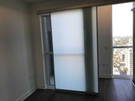 For Lease - 1 Yorkville Avenue Unit# 2404, Toronto, Ontario - Photo 3