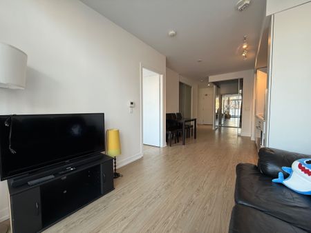 For Lease - 85 Wood Street Unit# 305, Toronto, Ontario - Photo 2