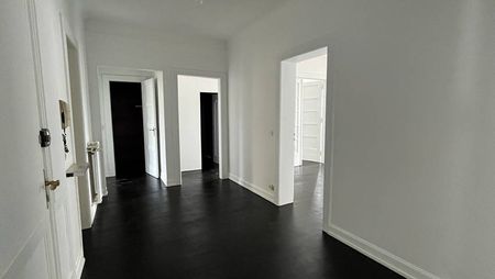 LOCATION THIONVILLE APPARTEMENT 4 PIÈCES GARAGE CAVE - Photo 2