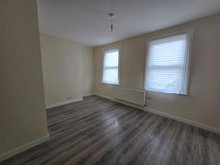 4 bedroom house to rent - Photo 5