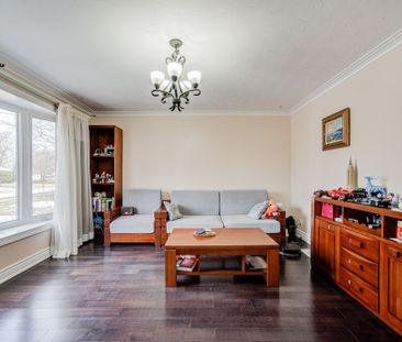 For Lease - Main 438 Marybay Crescent, Richmond Hill, Ontario - Photo 1